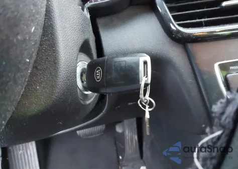 2016 Kia Optima Lx from USA, damaged, VIN 5XXGT4L31GG068819